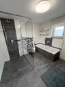 EG, Badezimmer (2).JPG - 