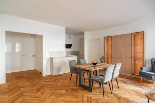 Essbereich und offene Küche - Etagenwohnung mit 74,70 m&sup2; in Potsdam zum Kaufen