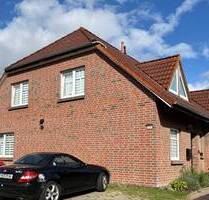 Neuwertige Haushälfte mit Einbauküche in ruhiger Wohnlage! - Norden Bargebur