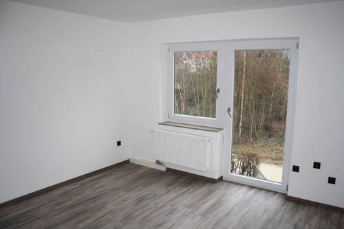 Wohnzimmer Erdgeschoss - Mehrfamilienhaus, Wohnhaus mit 251,00 m&sup2; in Pegnitz zum Kaufen