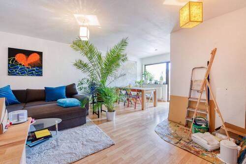 Wohnen & Essen - +++ ruhig, grün & bequem - an einen Nichtraucher - SüdWest-Balkon - inkl. älterer Einbauküche +++