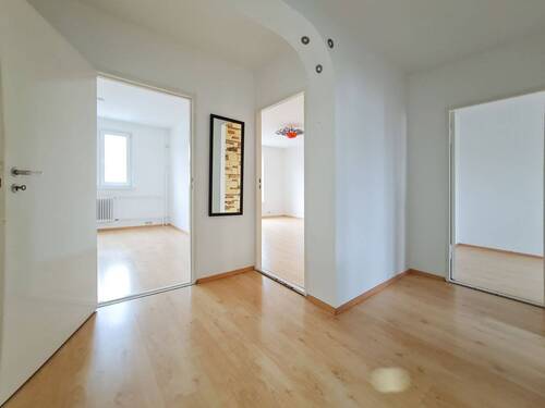 Flur 1.jpg - 3 Zimmer Etagenwohnung in Berlin