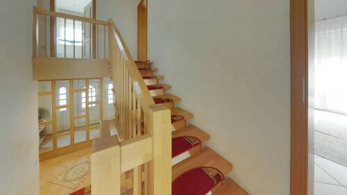 Flur_1 - 6 Zimmer Einfamilienhaus in Heiligenmoschel