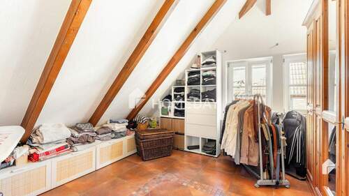 DG Ankleidezimmer 1 - 
