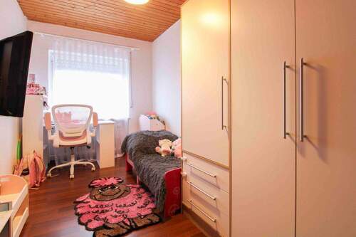 Kinderzimmer 2 - Etagenwohnung mit 70,00 m² in Riedstadt zum Kaufen