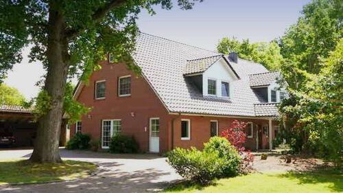 Haus.jpg - Mehrgenerationenhaus oder EFH mit Einliegerwohnung, Büro mit 2 Außenzugängen