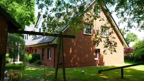 Hausansicht Spielgeräte.jpg - 