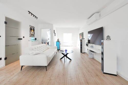 Studio im ausgebauten Dachgeschoss - 