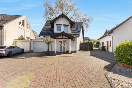 Straßenansicht - 