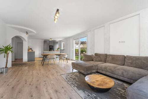 Wohn-/Essbereich - 6 Zimmer Einfamilienhaus in Hürth