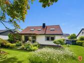 Gartenansicht - - Gartenidyll in Vellmar - Einfamilienhaus mit Einliegerwohnung
