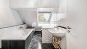 DG Badezimmer 1 - 