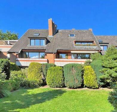 Gartenansicht - Fußläufig zum Ortskern Wellingsbüttel