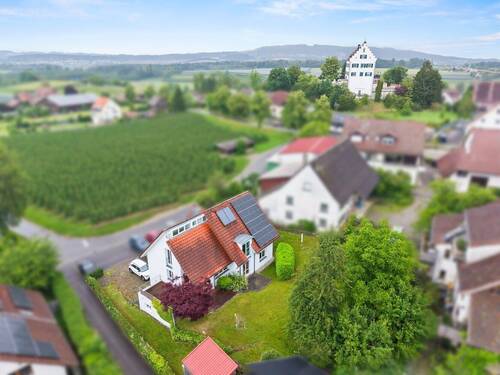 Wohnhaus - 5 Zimmer Einfamilienhaus zum Kaufen in Markdorf