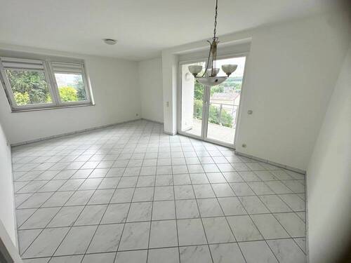 Wohnzimmer - Helle Obergeschosswohnung in Top-Lage