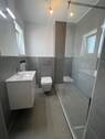 Badezimmer mit Dusche - KENSINGTON - Exklusiv 1-Zimmer Apartment in Unterhaching