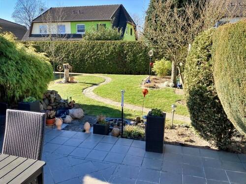 Terrasse mit Garten - 3 Zimmer Einfamilienhaus in Altlandsberg OT Bruchmühle
