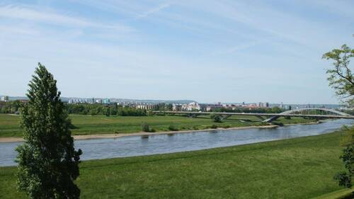 Fernblick - Grundstück zum Kaufen in Dresden