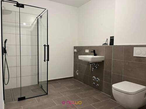 Geräumig oder? Das Badezimmer - 