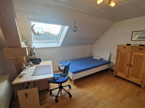 Schlafzimmer 4, DG - 