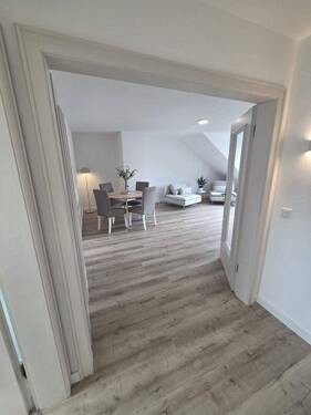 Bild 1 - Stilvolle 4-Zimmer-Wohnung in ruhiger, zentraler Lage von Viersen - bezugsfertig & provisionsfrei