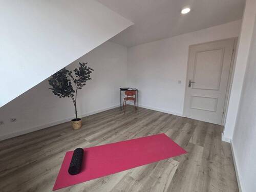 Schlafzimmer 1 / Büro - 