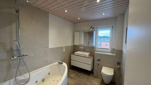 Bild 1 - Exklusiv saniertes Einfamilienhaus mit Garten, Terrasse & Smart-Home