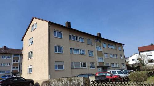 Hausansicht - 2 Zimmer Etagenwohnung zum Kaufen in Ulm