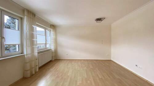 Wohn- und Esszimmer - 