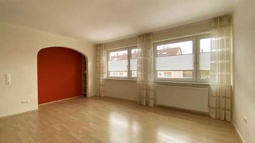 Wohn- und Esszimmer - 