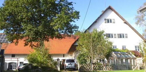 Ostansicht - Schönes Bauernhaus mit 3 Wohneinheiten zu verkaufen