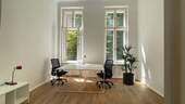 Die gesamte Einheit - Privates Büro - 