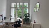 Die gesamte Einheit - Privates Büro - 