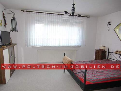 Schlafzimmer WE2 - 