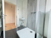 Badezimmer - PROVISIONSFREI: Hochwertig sanierte 2-Zi. Whg. in zentraler Lage