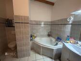 Badezimmer - Mehrfamilienhaus, Wohnhaus in Rostock zum Kaufen
