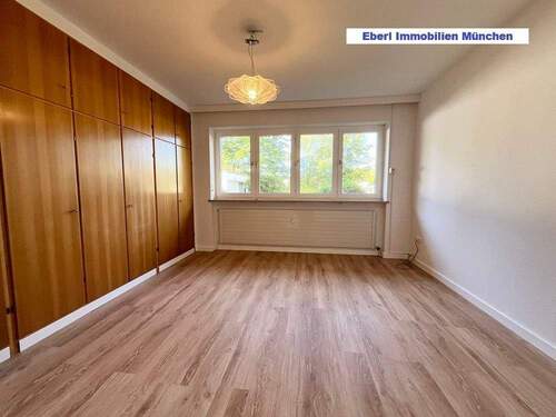 Schlafzimmer - Etagenwohnung mit 136,00 m² in Haar zum Kaufen