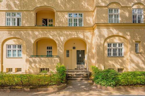 Hausansicht Gri - Etagenwohnung mit 76,90 m&sup2; in Berlin zum Kaufen