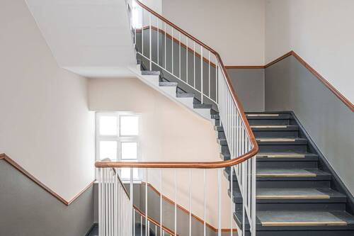 Gri2 Teppenhaus - Aufgang - 