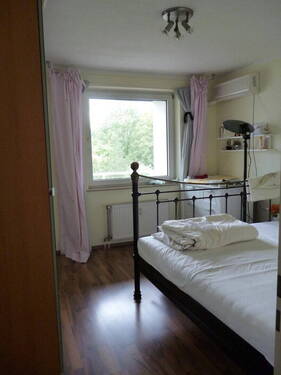 Schlafzimmer - Etagenwohnung mit 67,00 m&sup2; in Bonn zur Miete