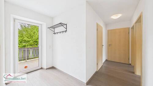 Flur - 3 Zimmer Etagenwohnung zur Miete in Perl / Oberleuken