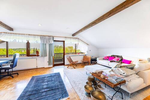 Wohn-/Ess-/Arbeitszimmer DG - 