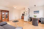 Wohnzimmer - 2 Zimmer Etagenwohnung in Berlin