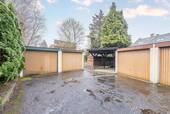 Garage auf dem Grundstück - 