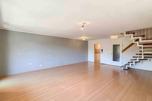 Wihnzimmer - Einfamilienhaus in Aalen zum Kaufen