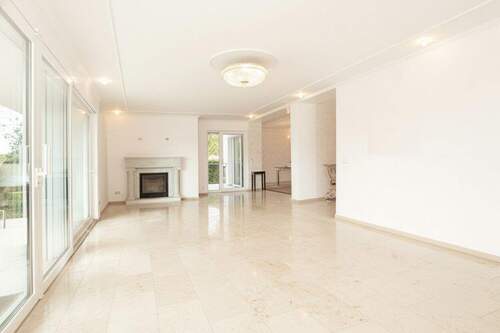 Wohnbereich - Einfamilienhaus mit 378,00 m&sup2; in Dreieich / Götzenhain zum Kaufen