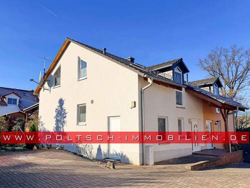 Hausansicht 1 - Doppelhaushälfte mit Terrasse und Keller in ruhiger Lage von Bad Köstritz, BJ 2002