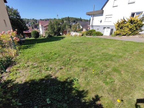 Wettersbacher Wahrzeichen - unser Funkturm - Grundstück in Karlsruhe