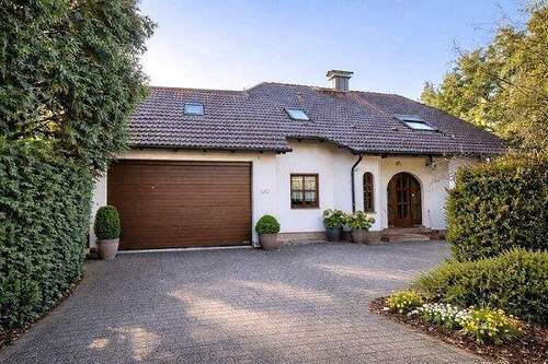 Hausansicht 14b - 1 Zimmer Einfamilienhaus in Magdeburg