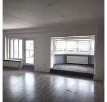 Balkon XXL in Geestemünde sucht neuen Sonnenanbeter! - Bremerhaven